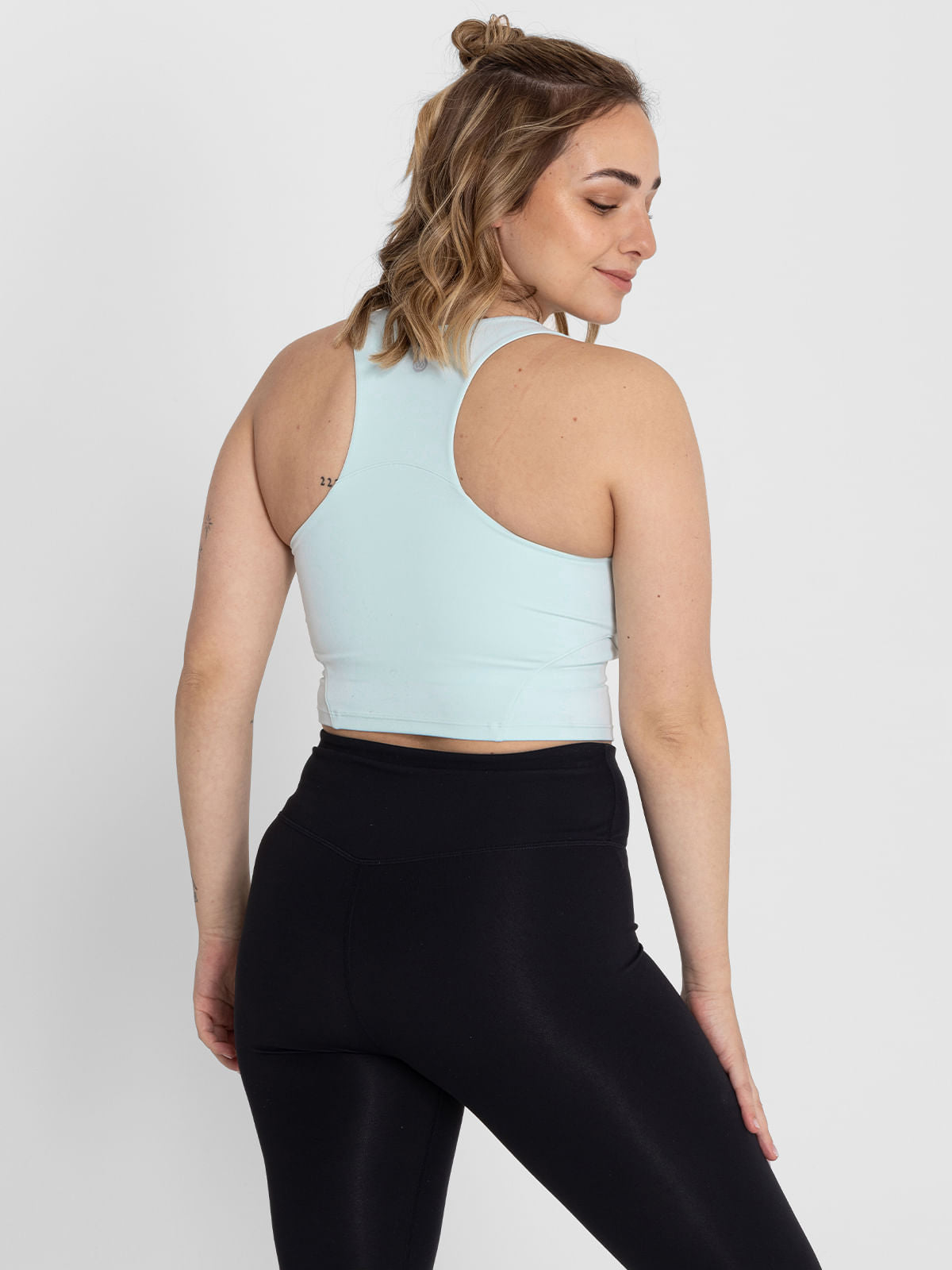 Crop Top Demi Soporte Medio