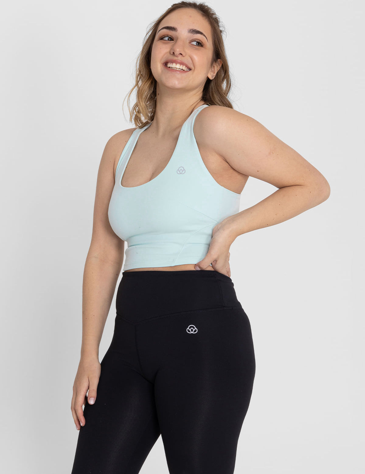 Crop Top Demi Soporte Medio