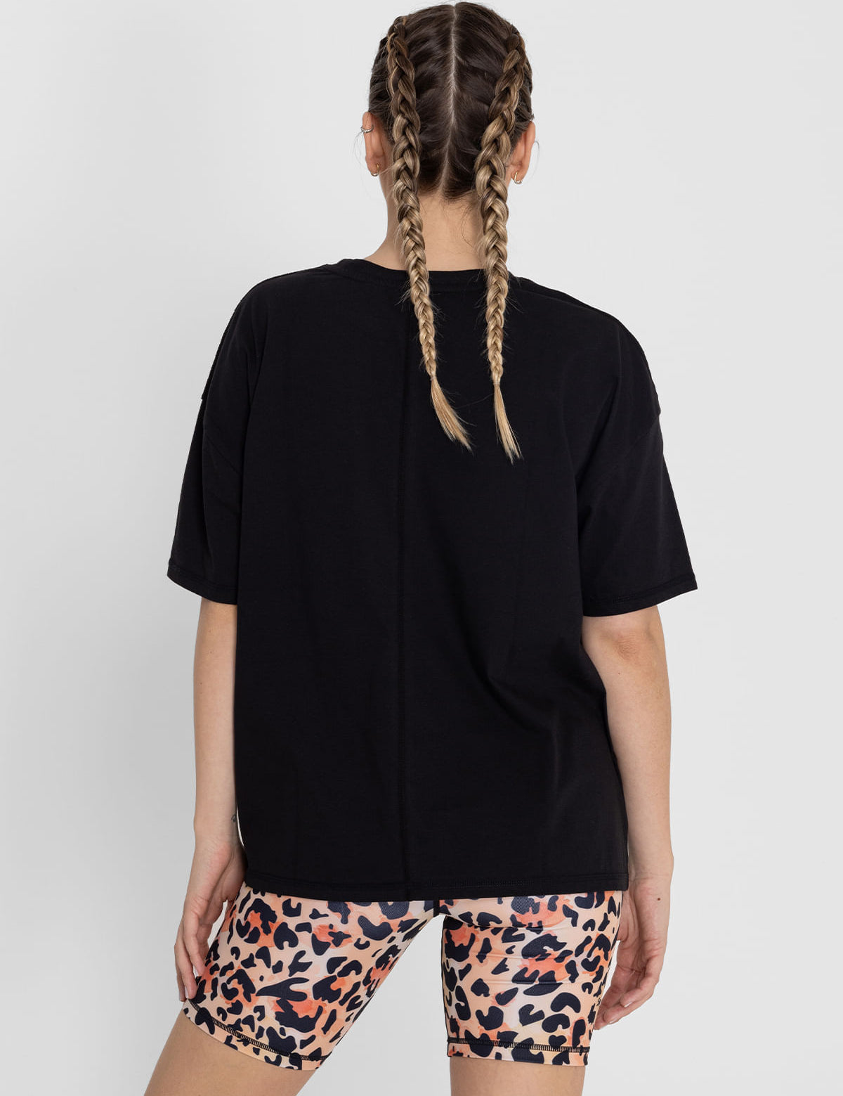 Camiseta Over Size Anto