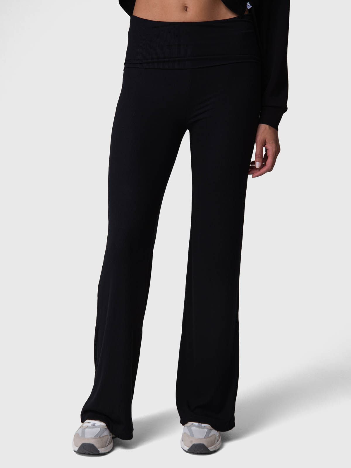 Pantalon Modal Rib Flare Legg Mujer